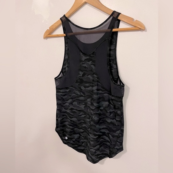 Lululemon Sculpt Tank II Sequoia Camo Print Deep Coal Black/Black 4 - Picture 12 of 13